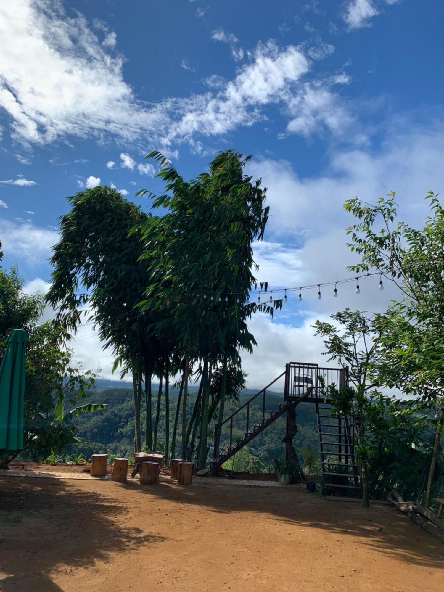 Chan May Homestay Mang Den Kon Von Kla Екстериор снимка